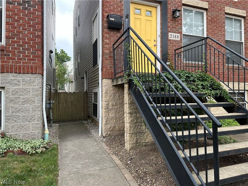 2188 W 6th Street , Unit DOWN, Cleveland, OH 44113 Photo 3