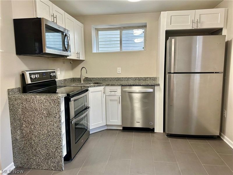 2188 W 6th Street , Unit DOWN, Cleveland, OH 44113 Photo 6