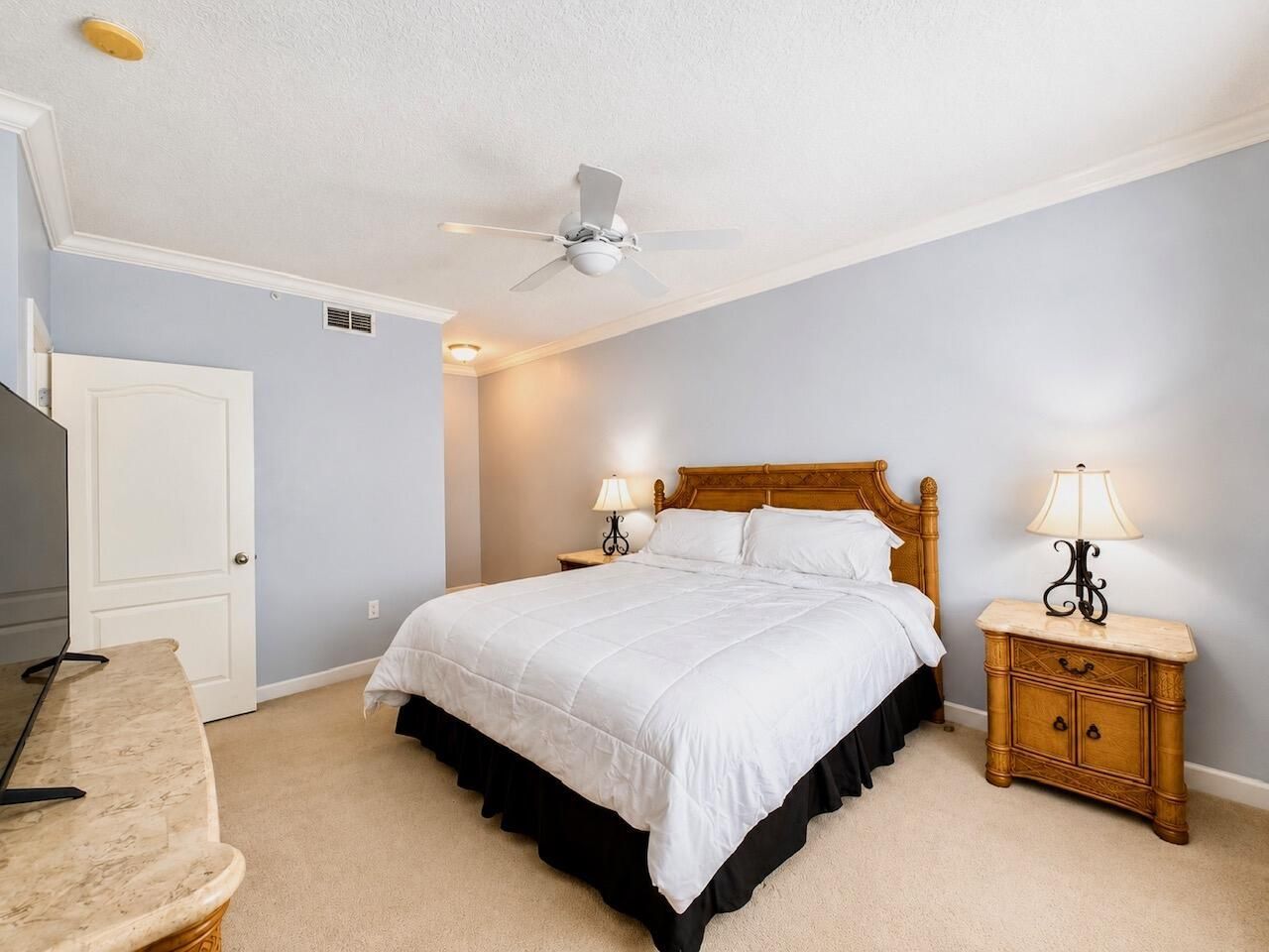 11031 Legacy Boulevard, Unit 202, Palm Beach Gardens, FL 33410 Photo