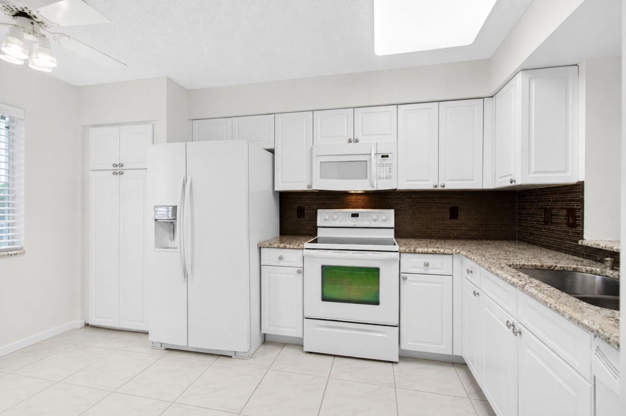 14111 Royal Vista Drive, Unit 310, Delray Beach, FL 33484 Photo