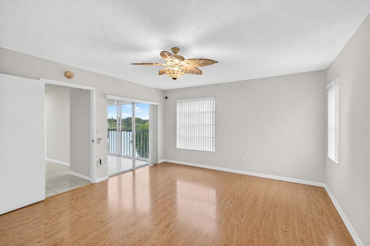 14111 Royal Vista Drive, Unit 310, Delray Beach, FL 33484 Photo