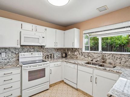 4112 Ashgrove Way, Sacramento, CA 95826 Photo