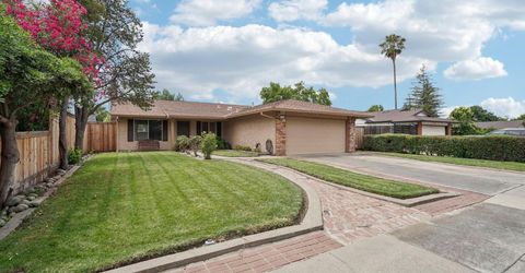 4112 Ashgrove Way, Sacramento, CA 95826 Photo
