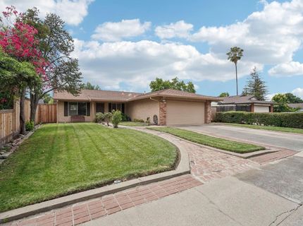 4112 Ashgrove Way, Sacramento, CA 95826 Photo