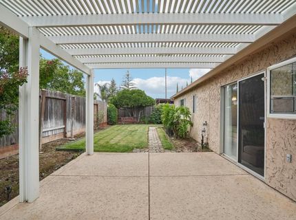 4112 Ashgrove Way, Sacramento, CA 95826 Photo