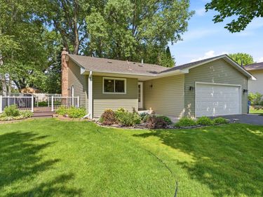 10045 Hemlock Lane N, Maple Grove, MN 55369