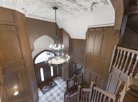 Main Photo