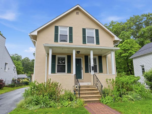 17 BERRIEN AVENUE , PRINCETON JUNCTION, NJ 08550