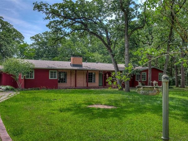 7 Oak Village Drive, Greenville, TX 75402