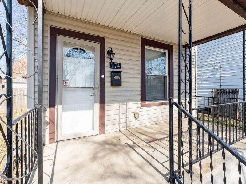 274 E Barthman Avenue , Columbus, OH 43207 Photo 4