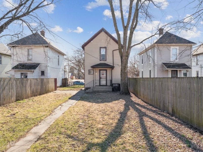 274 E Barthman Avenue , Columbus, OH 43207 Photo 7