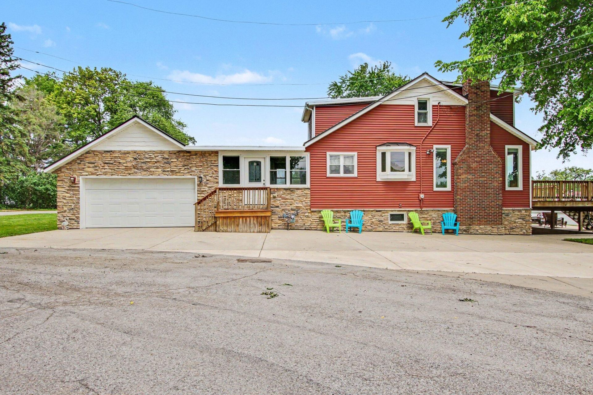 515 Lakeview Court , Lowell, IN 46356 Main Photo