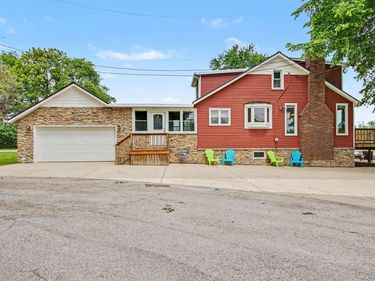 515 Lakeview Court , Lowell, IN 46356