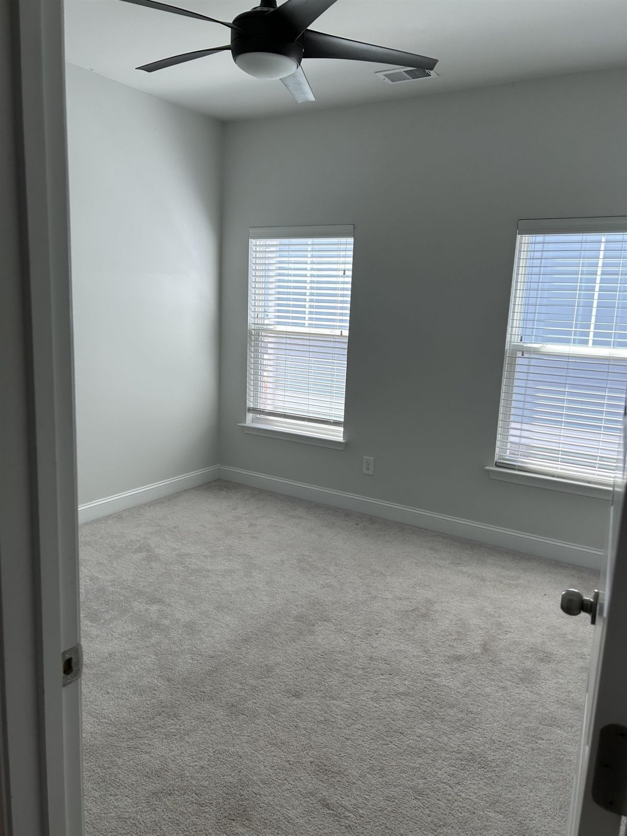 2404 Blue Crane Circle  Photo 14