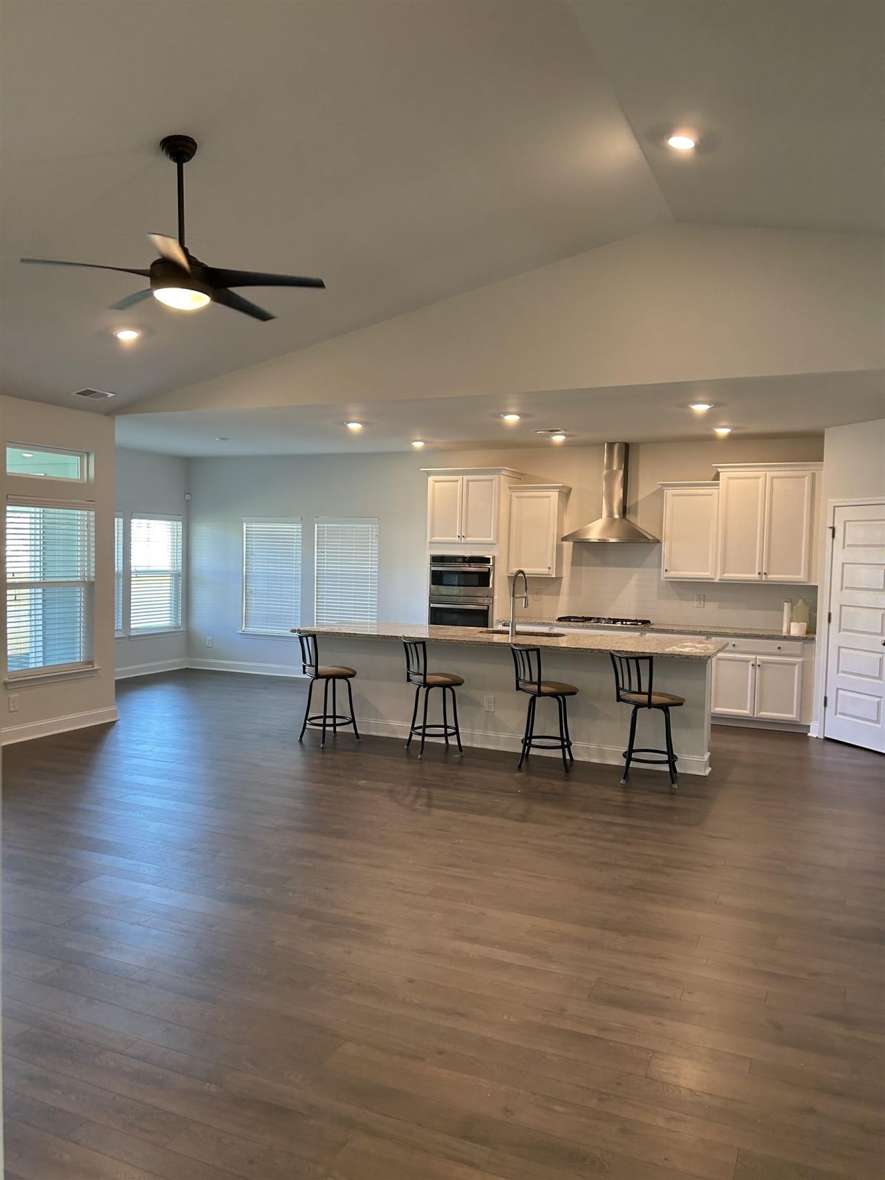 2404 Blue Crane Circle  Photo 16