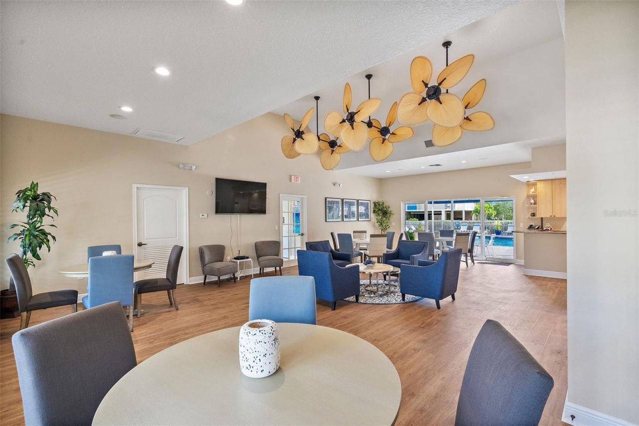 960 Starkey Road, Unit 5406, Largo, FL 33771 Photo