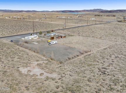 1375 E Fir Street, Silver Springs, NV 89429 Photo