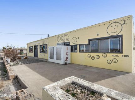 1375 E Fir Street, Silver Springs, NV 89429 Photo
