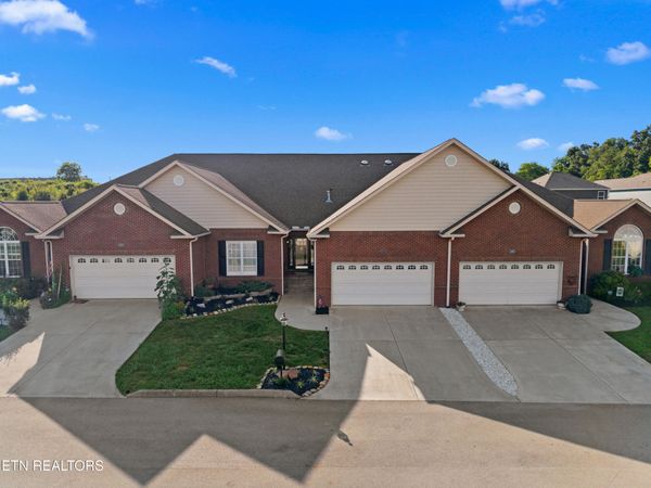 803 Fountain View Way, Seymour, TN 37865