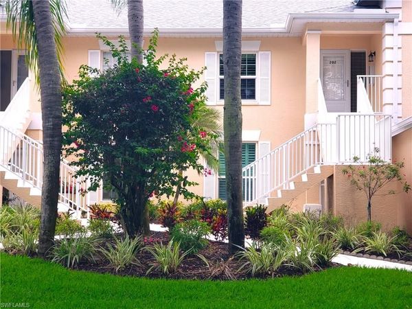 736 Wiggins Lake DR, Unit 202, NAPLES, FL 34110