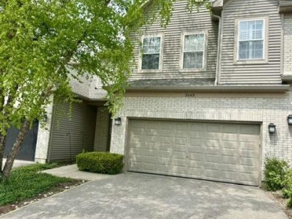 2643 Granite Court, Unit B, Crystal Lake, IL 60012