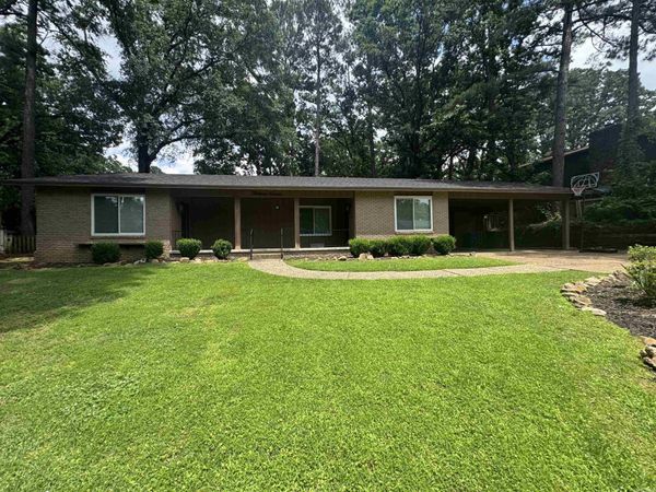 1311 Starfield Road, North Little Rock, AR 72116
