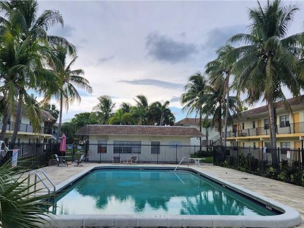 4160 NW 21st Street, Unit 246, Lauderhill, FL 33313