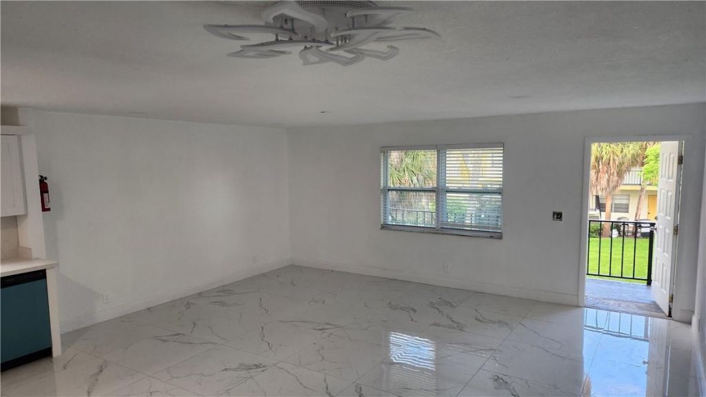 4160 NW 21st Street, Unit 246, Lauderhill, FL 33313 Photo