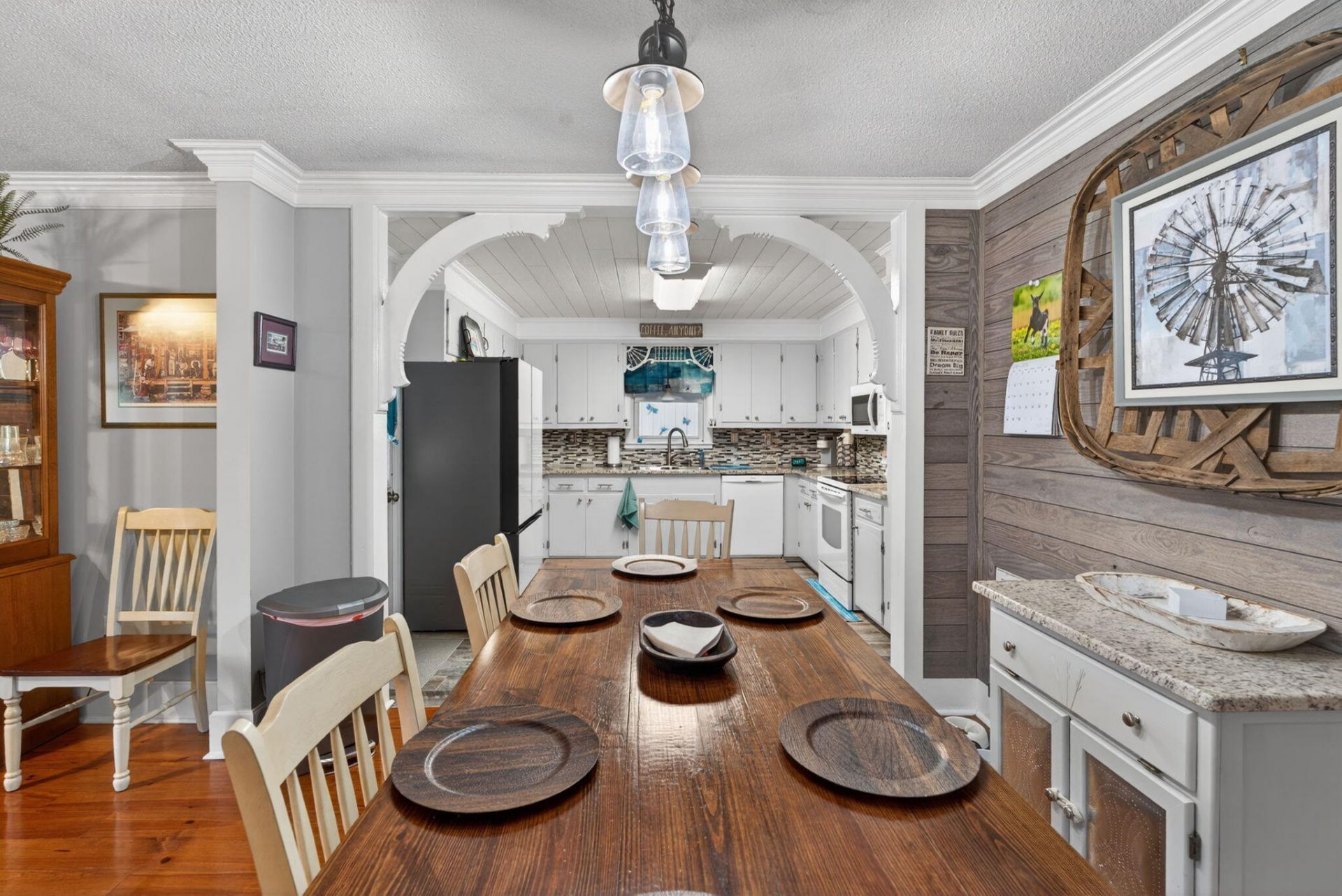 1335 Dennis Boulevard Photo 22