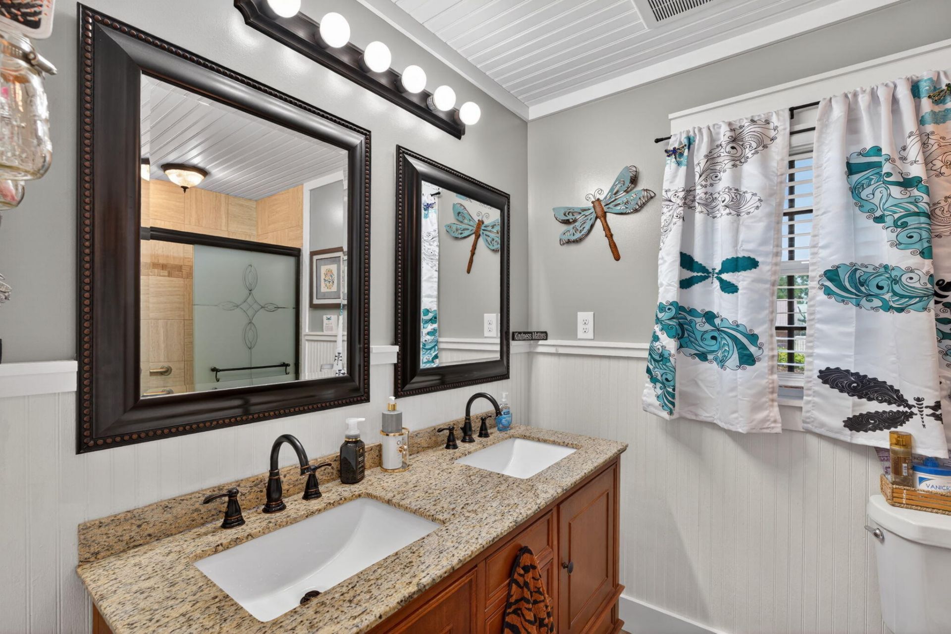 1335 Dennis Boulevard Photo 32