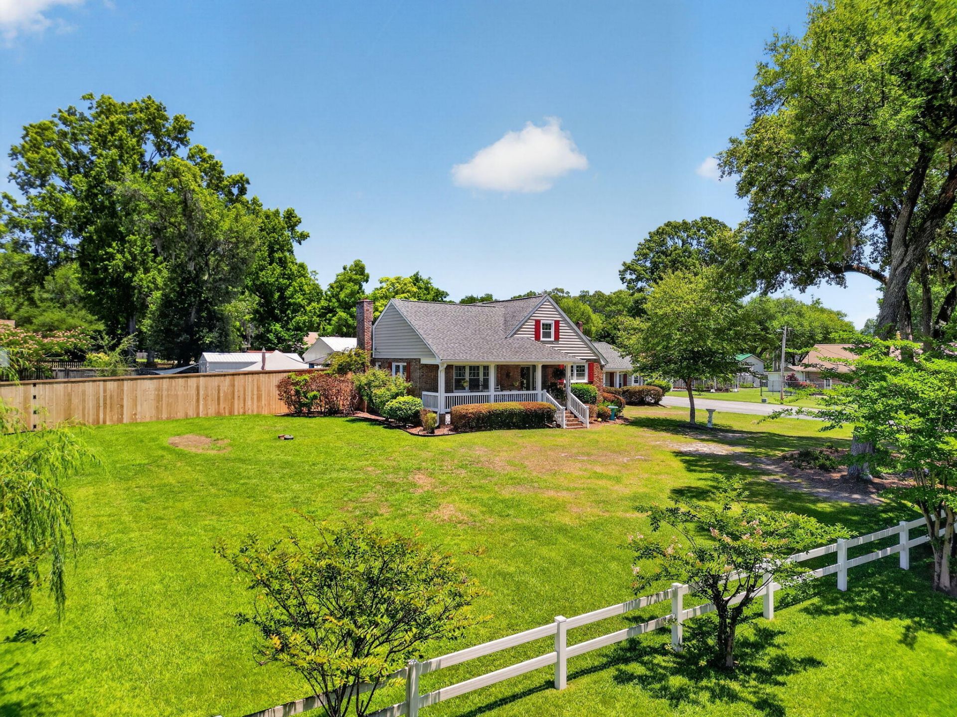 1335 Dennis Boulevard Photo 67
