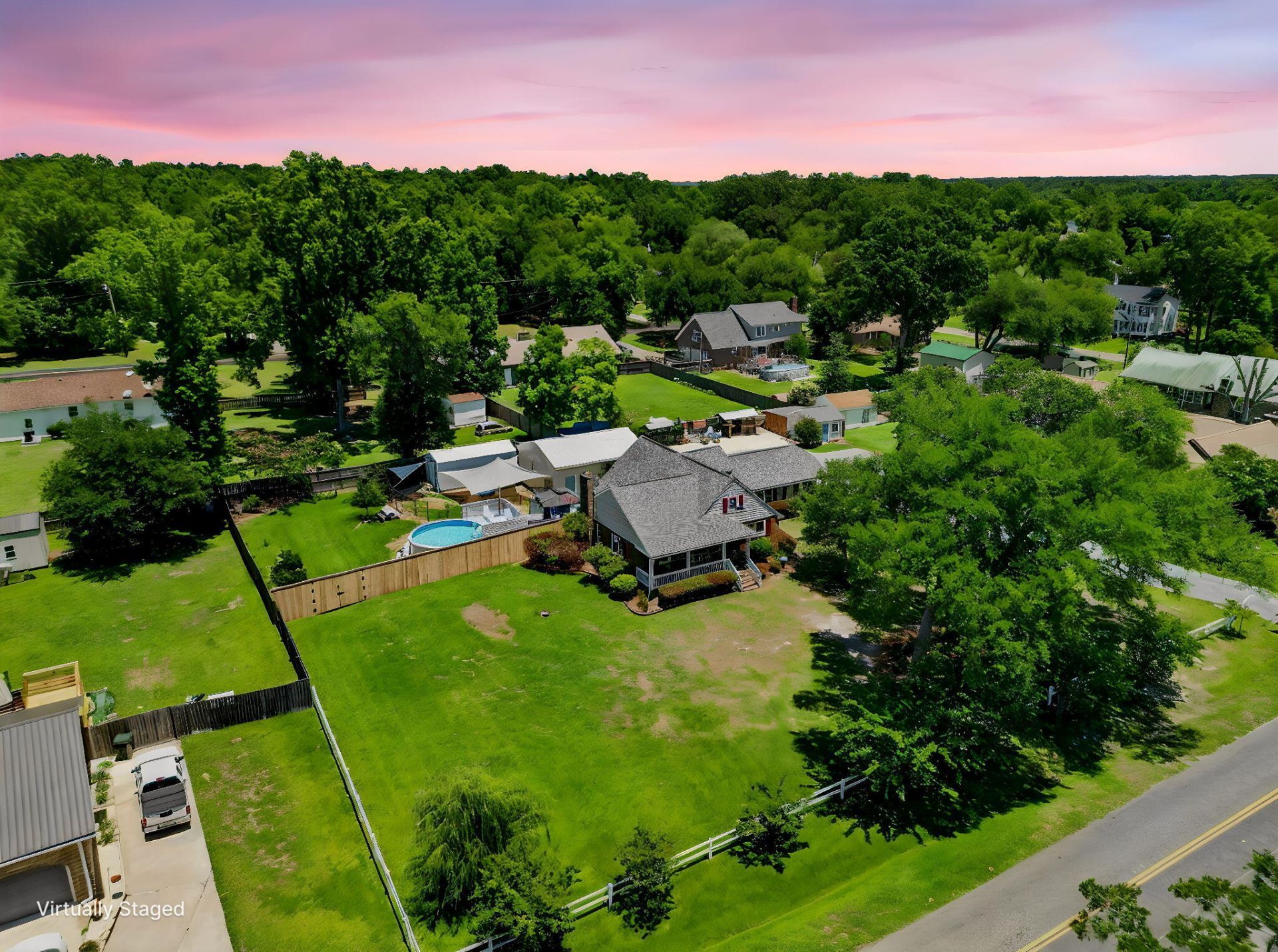 1335 Dennis Boulevard Photo 69