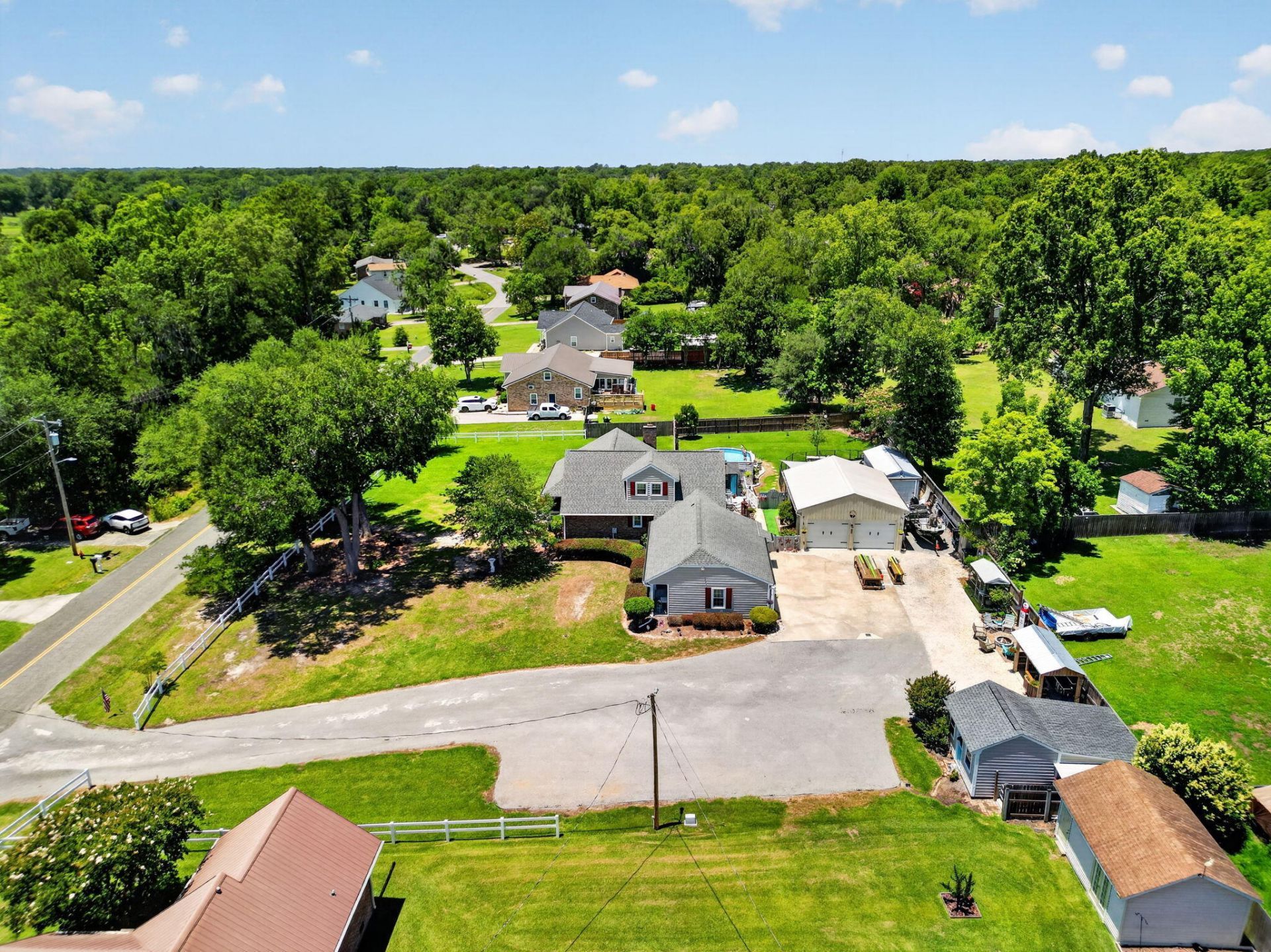 1335 Dennis Boulevard Photo 71