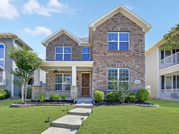 1425 Bull Street, Aubrey, TX 76227