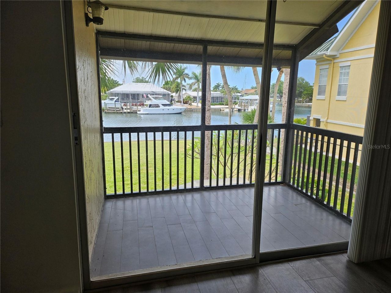 1028 Apollo Beach Boulevard , Unit 19, Apollo Beach, FL 33572 Photo