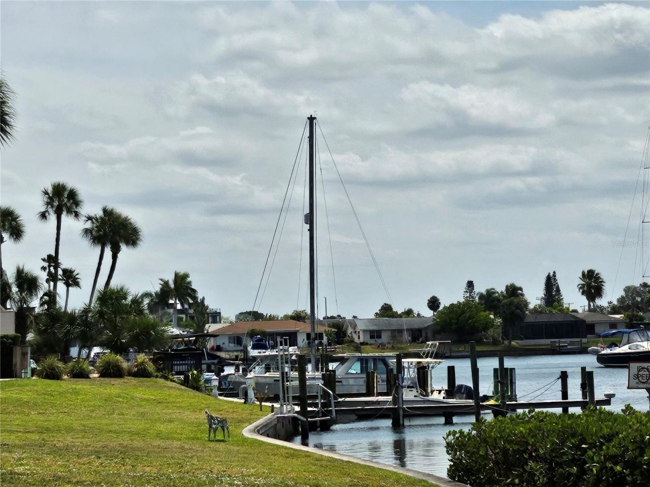 1028 Apollo Beach Boulevard , Unit 19, Apollo Beach, FL 33572 Photo