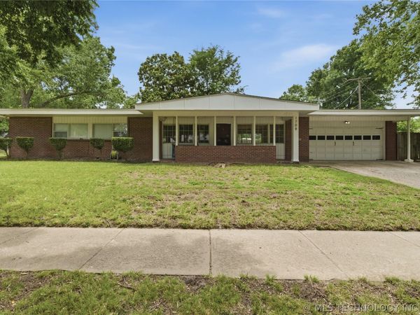 1708 E 60th Place , Tulsa, OK 74105