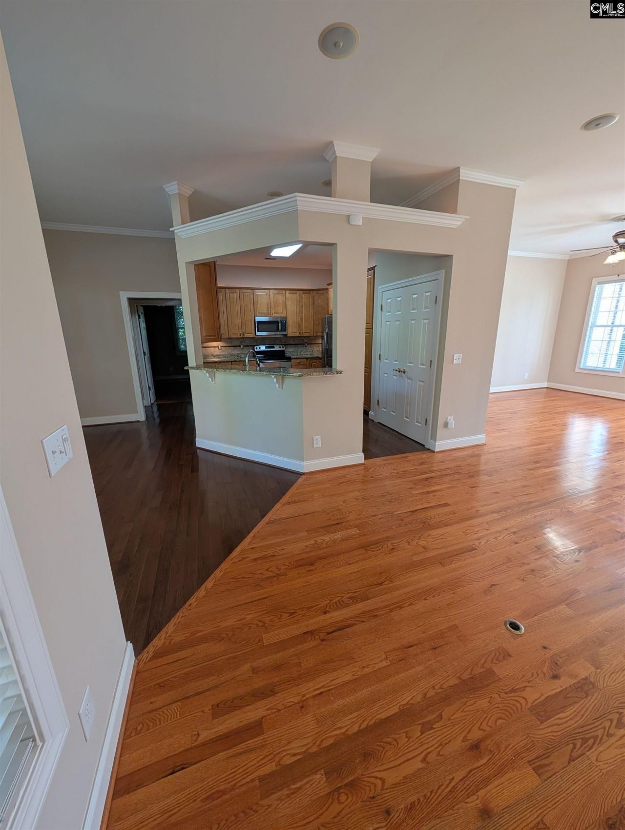216 Pointe Overlook Drive Photo 10