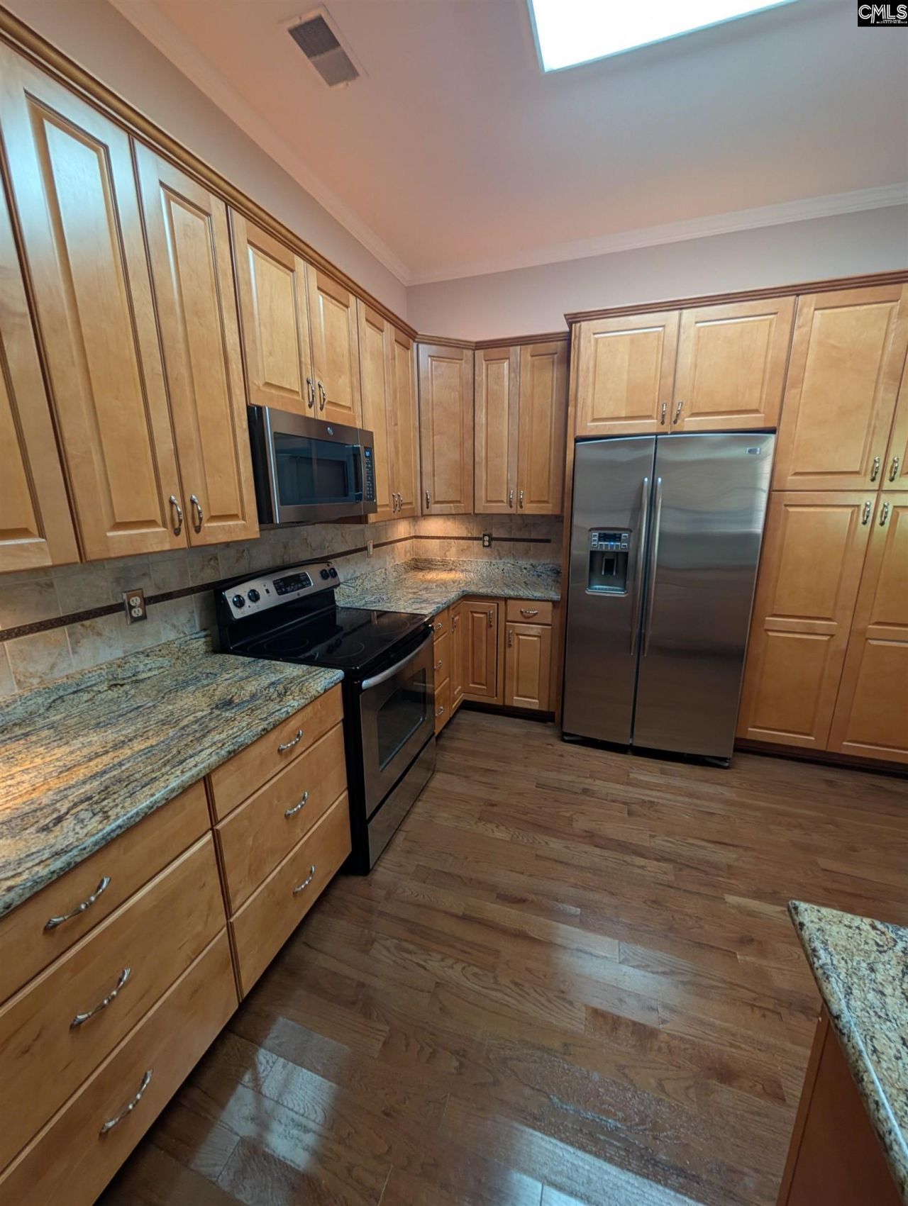 216 Pointe Overlook Drive Photo 13