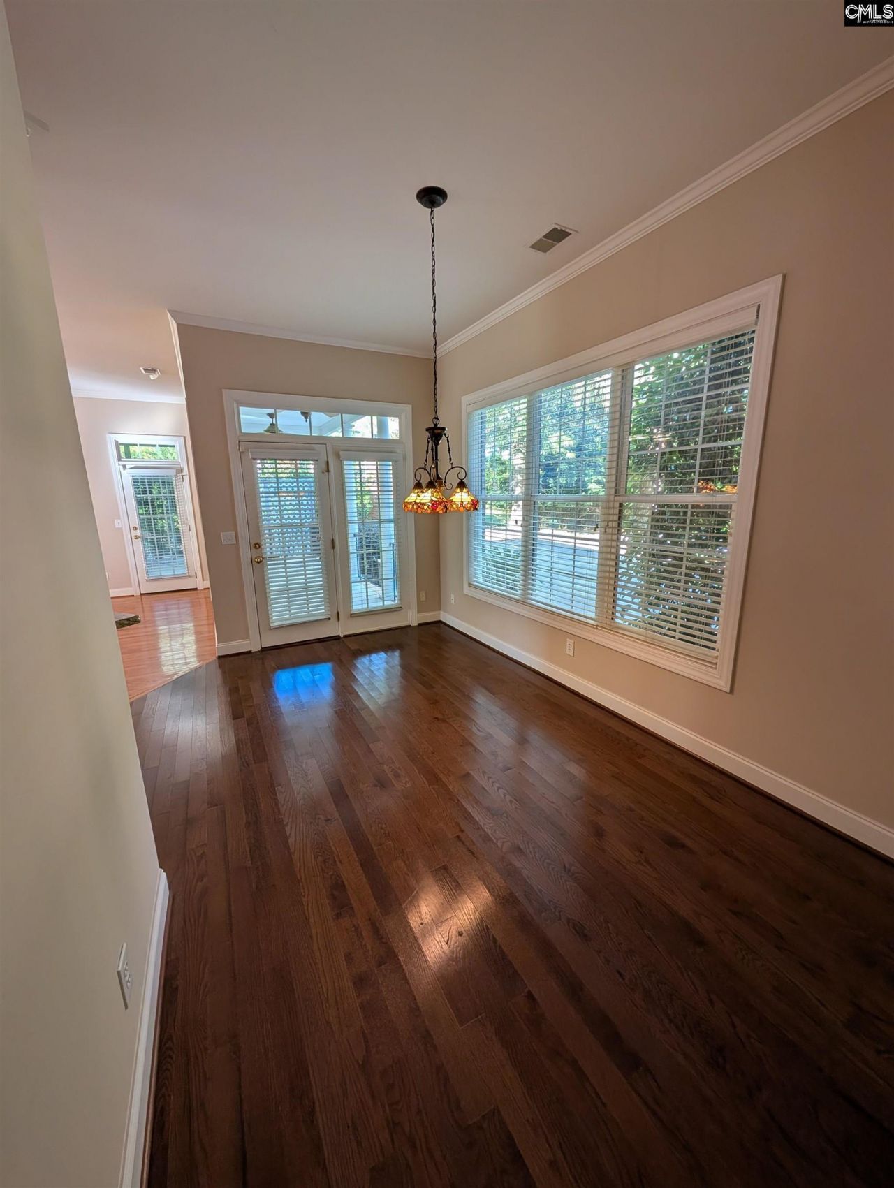 216 Pointe Overlook Drive Photo 16