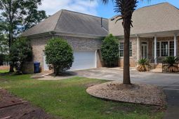 216 Pointe Overlook Drive photo 4