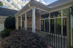 216 Pointe Overlook Drive photo 4