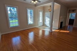 216 Pointe Overlook Drive photo 4