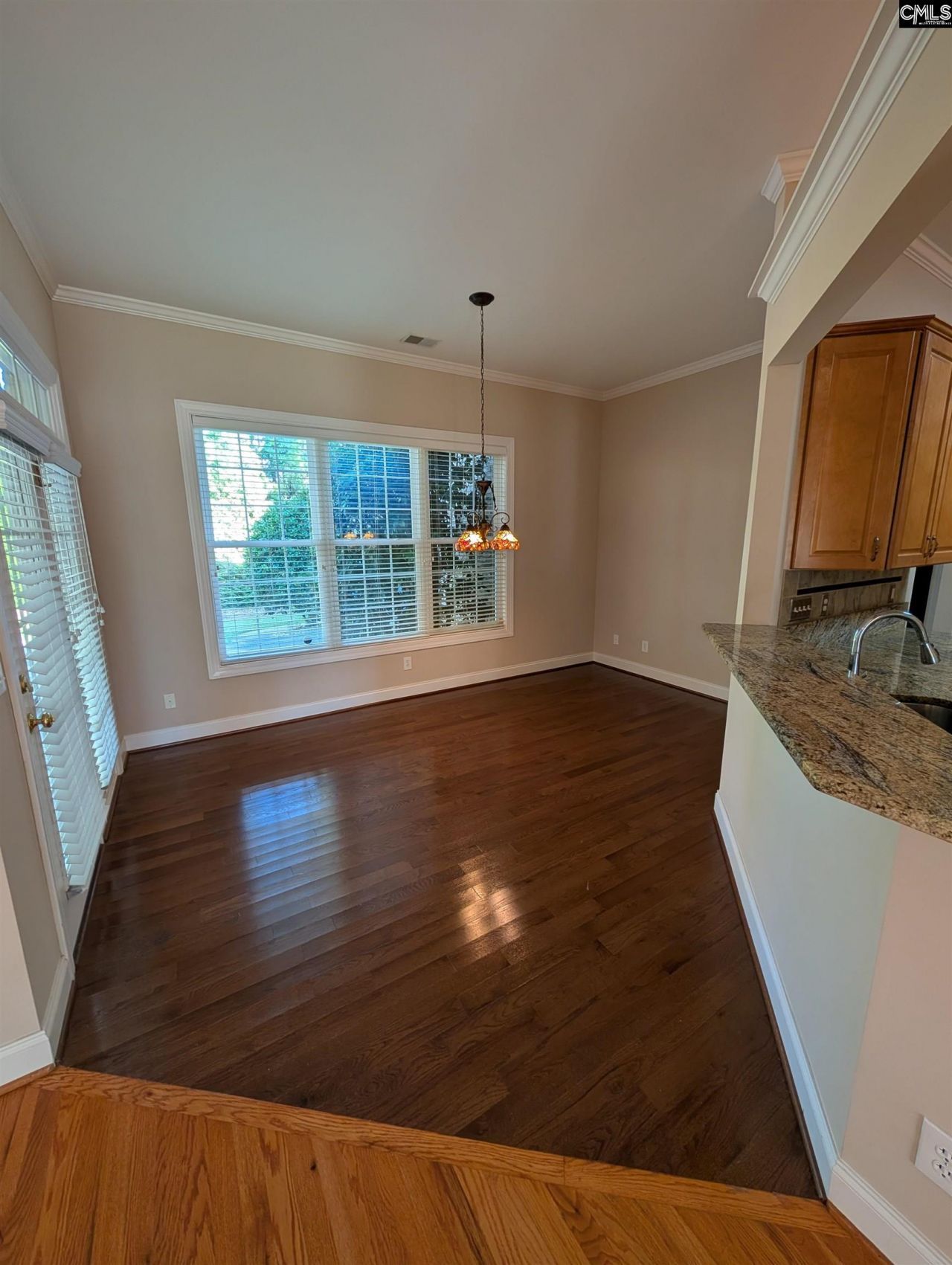 216 Pointe Overlook Drive Photo 9
