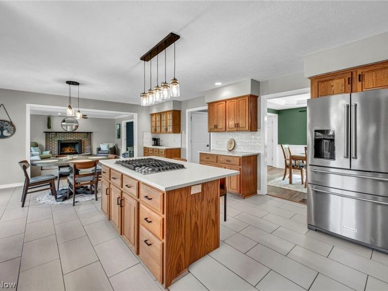 1207 Pennyroyal Circle, Medina, OH 44256 Photo 9