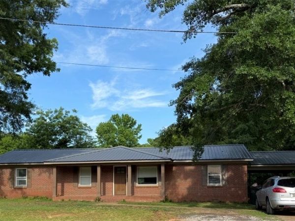 707 Centerville Street , Greensboro, AL 36744