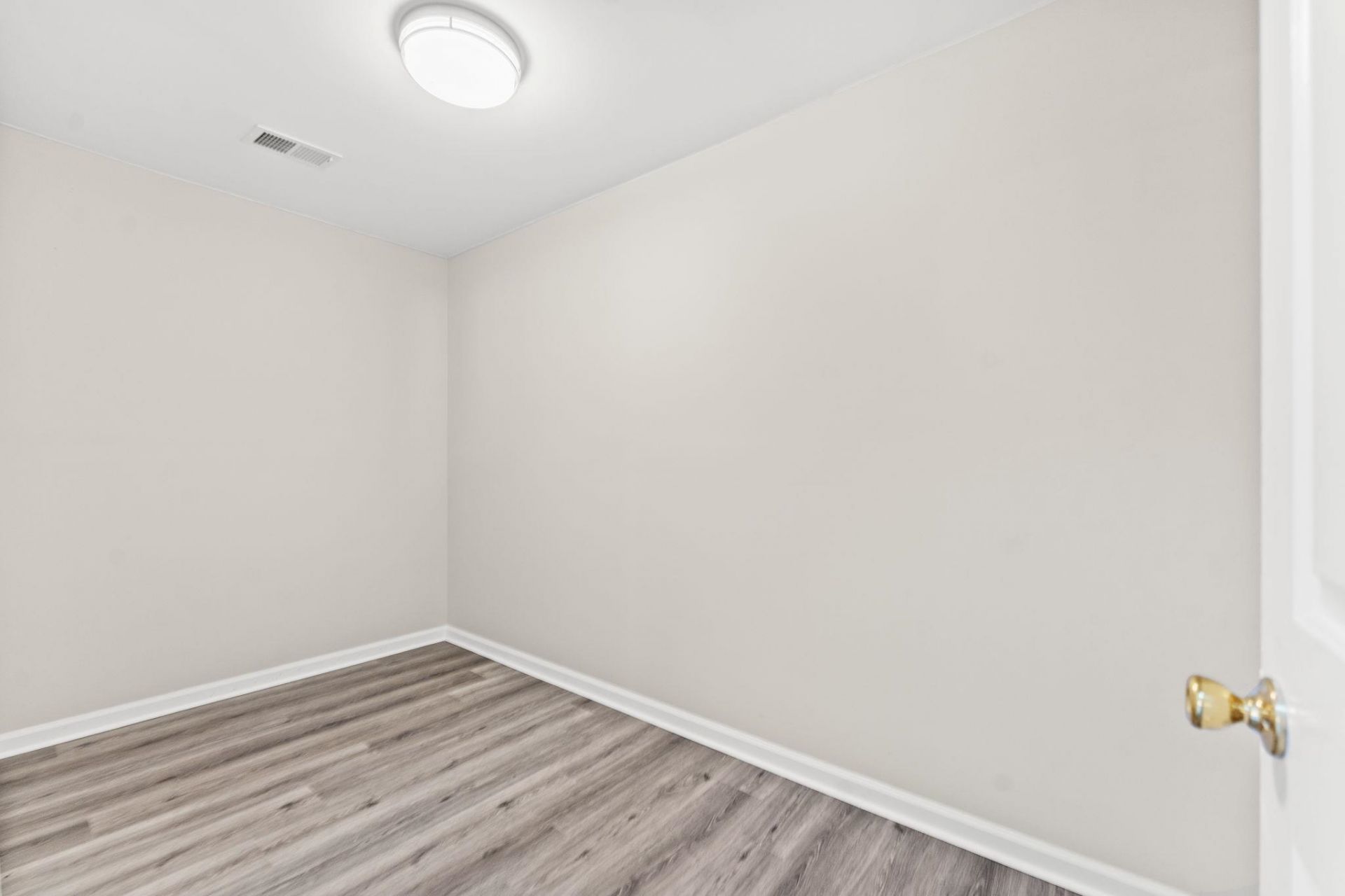 4654 Fringetree Dr.  Photo 32