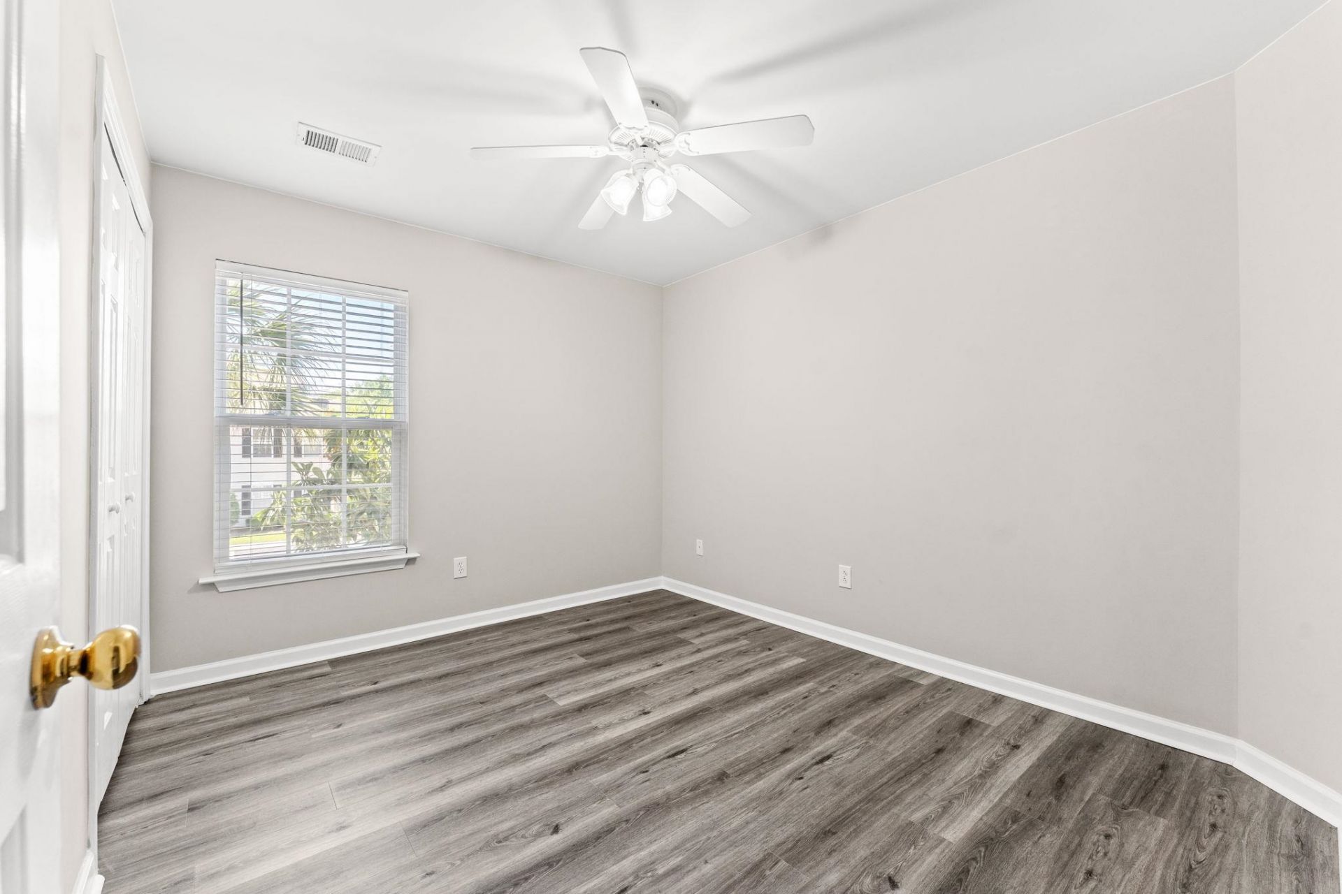 4654 Fringetree Dr. Photo 35