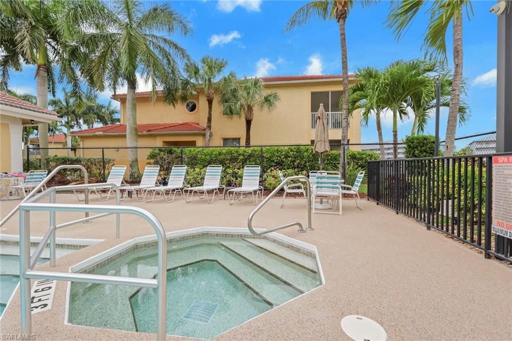 4236 Bellasol Cir , Unit 1021, Fort Myers, FL 33916 Photo