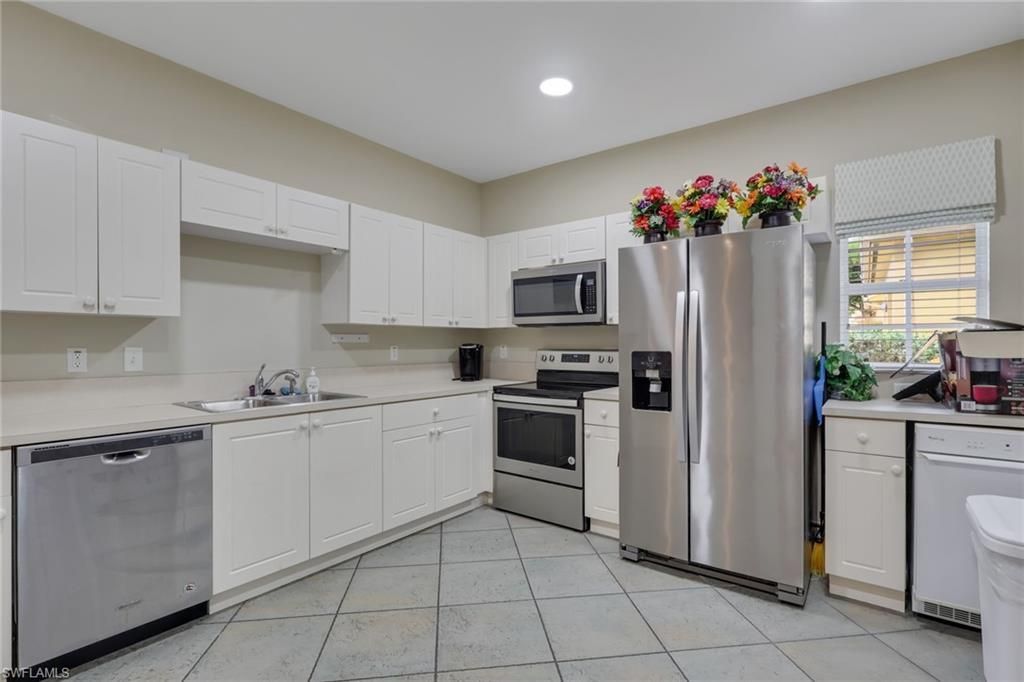 4236 Bellasol Cir , Unit 1021, Fort Myers, FL 33916 Photo
